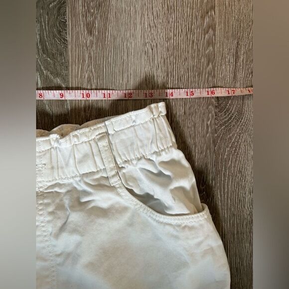 H&M EUC High Waist Pull On Short Size M Medium White Excellent Condition - Picture 9 of 9